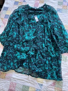 P—SILK women’s Teal Floral Blouse - Lightweight Long Sleeve Top